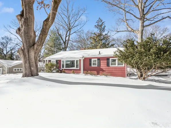 6 Acorn Lane, Norwalk, CT 06854