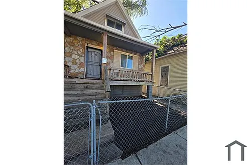 11843 S La Salle St Photo 1