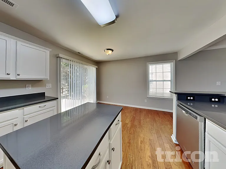 5317 Stowe Derby Dr — Photo 4