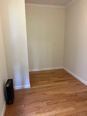 Rented by Compass | media 13