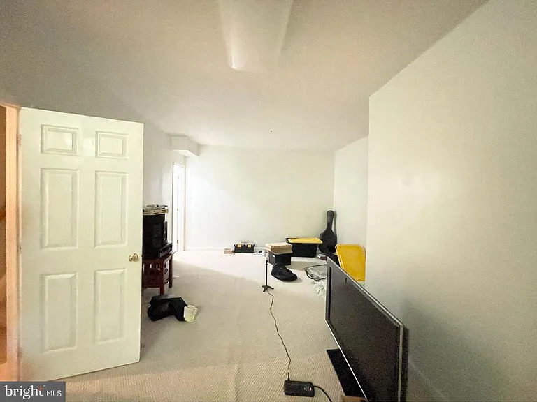 12205 Armat Ct #LOWER LEVEL — Photo 8
