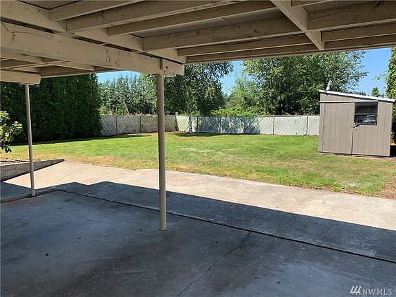 5th image of 24706 SE 448th St