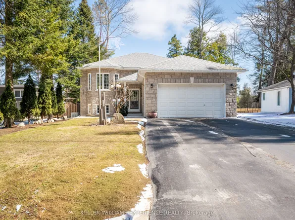 7 50th St S, Wasaga Beach, ON L9Z 1X5