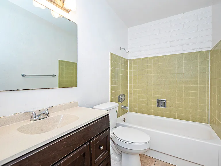 2864 S 1st Ave #1 — Photo 10