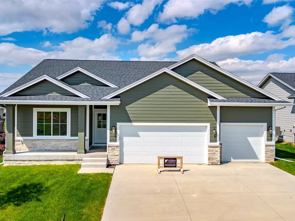 215 NW Ashley Ave, Waukee, IA 50263
