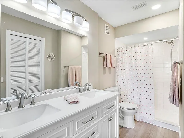 7360 Glenmoor Ln #4301 — Photo 7
