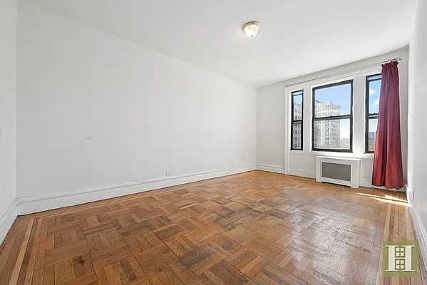 Rented by Halstead Real Estate | media 5