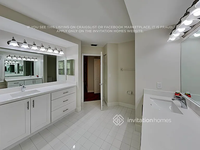 16987 NW 19th St — Photo 17