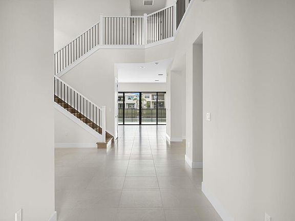 2nd image of 20414 SW Juniper Ave