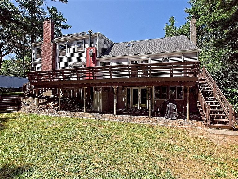 Listing photo 5