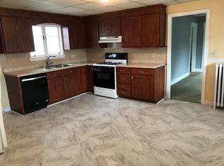 120 Summer St #2, Stoneham, MA 02180