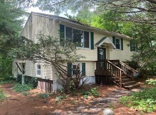 13 Coach Rd, Billerica, MA 01821