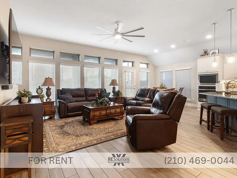 9018 War Wagon Ln — Photo 6