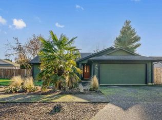 304 NW 5th St, Sublimity, OR 97385