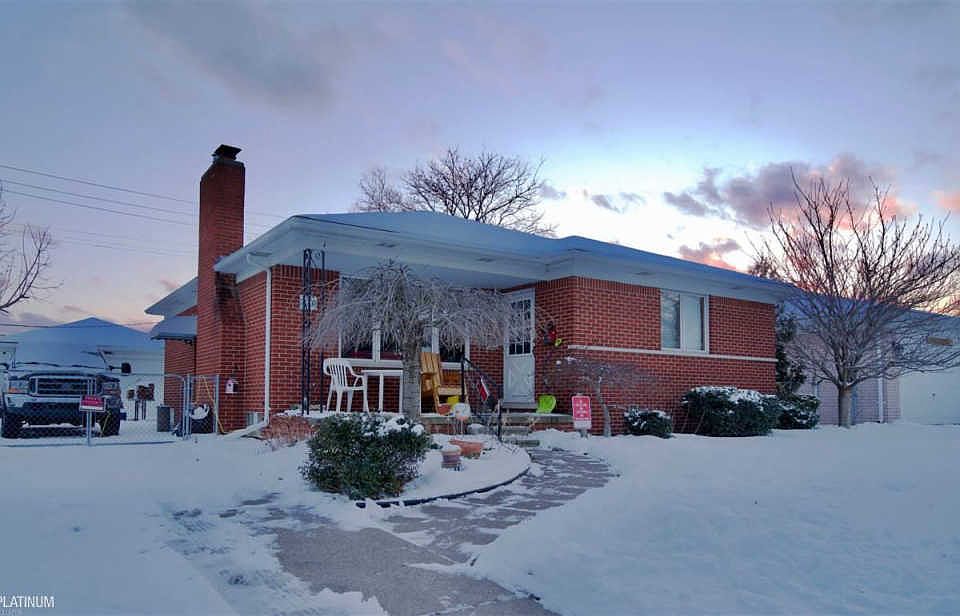 1st image of 22200 Blackburn St