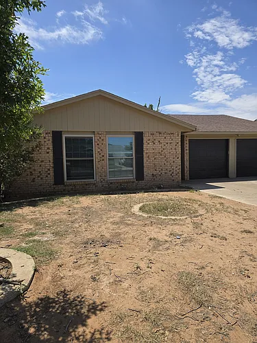 5205 Leisure Dr Photo 1
