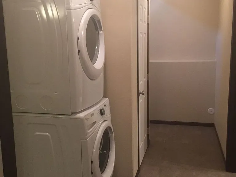 4114 Normandy St #B — Photo 3