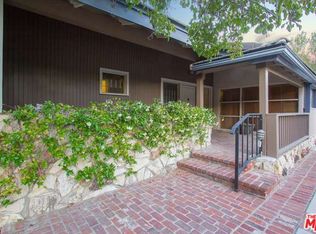 16635 Bosque Dr, Encino, CA 91436