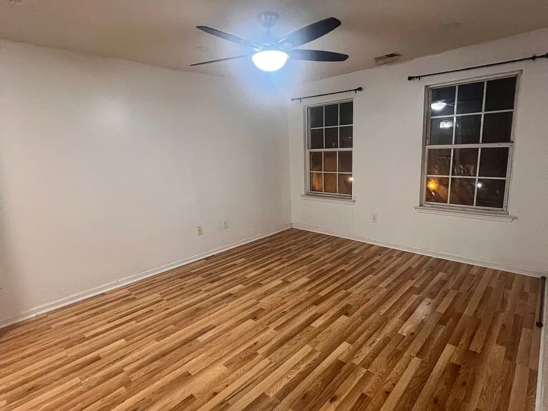 40 Walnut St — Photo 12
