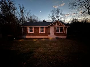 724 Kingsbury Rd, Clarksville, TN 37040