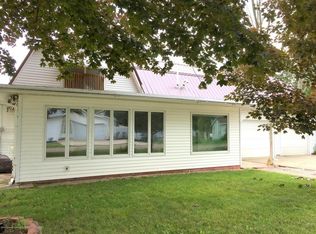 2430 S Shore Dr, Crystal, MI 48818