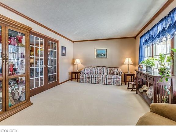 5th image of 11840 Quail Woods Dr