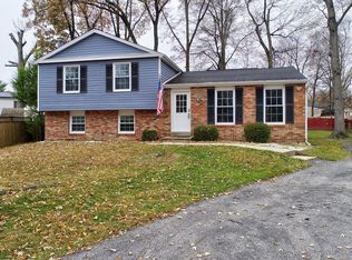 9321 Kenbrooke Ct, Laurel, MD 20723