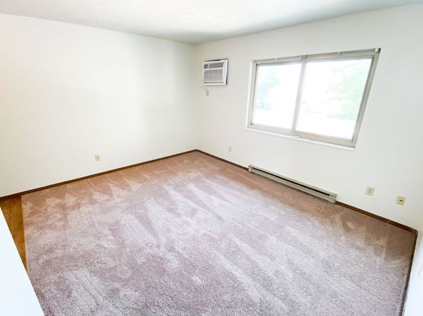 805-811 E 10th St #24