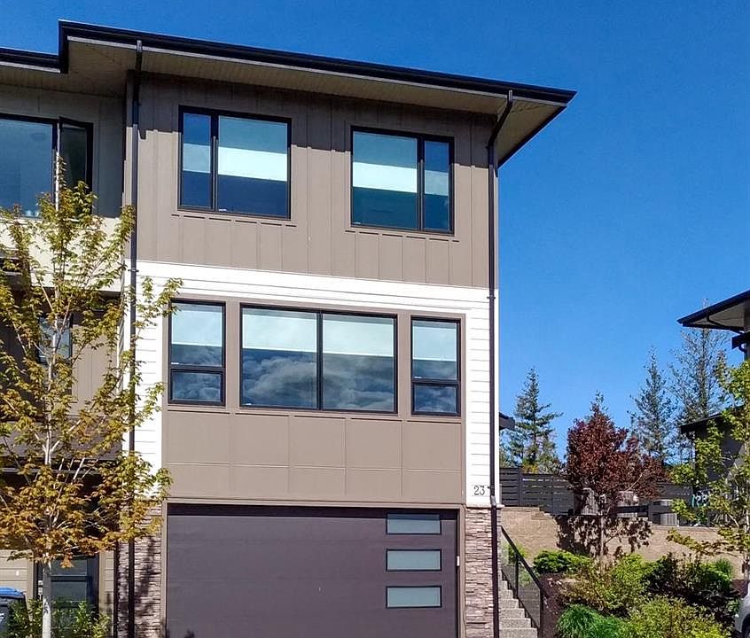 1st image of 12798 Lake Hill Dr #23