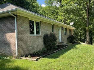 5 Cook Mountain Trl, Troutville, VA 24175