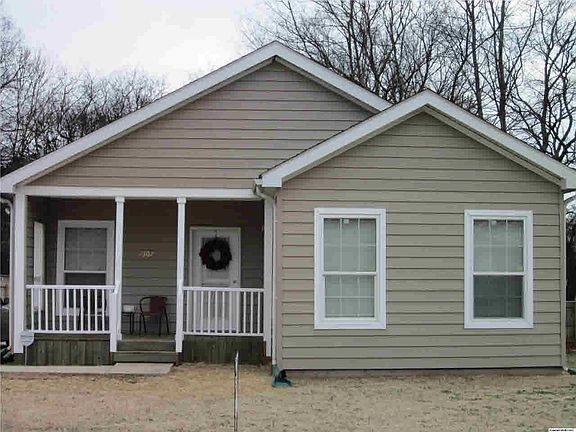 2nd image of 2307 Bell Ave NW
