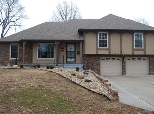 12831 Sycamore Ave, Grandview, MO 64030