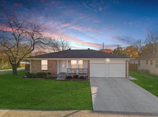 1120 Noble Ave, Carrollton, TX 75006