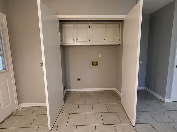 4th image of 2244 Hometown Dr