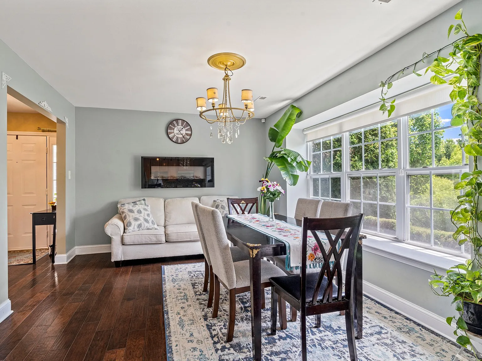 4208 Buxmont Rd — Photo 4