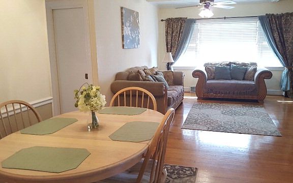 5th image of 709 Windsor Ln