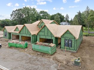 Prairie Grove Dr Unit 6B, Geneva, IL 60134