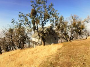 28080 Deertrail Dr, Tehachapi, CA 93561
