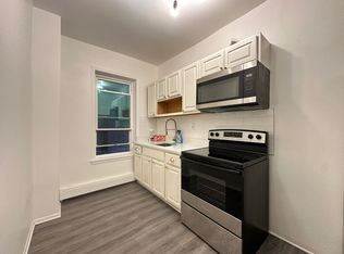 196 Clinton Ave #13, Jersey City, NJ 07304