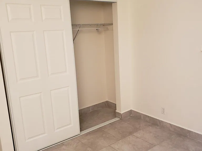 2322 Hoyt Ave #1 — Photo 11