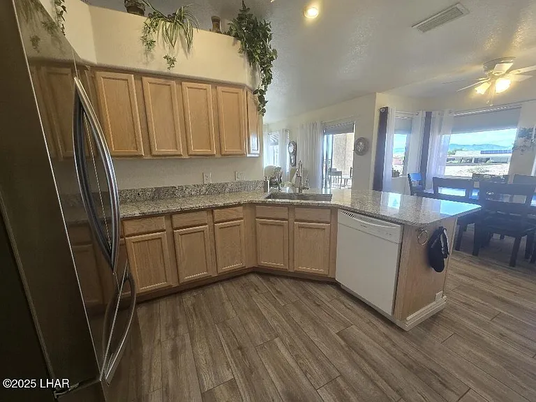 3175 Cotati Dr — Photo 33