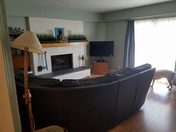 2nd image of 27 Eastridge Ave