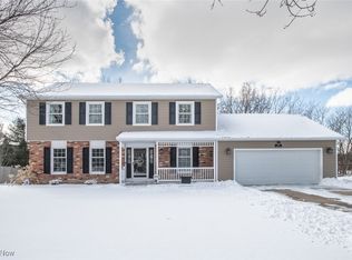 1117 Bristol Ln, Medina, OH 44256