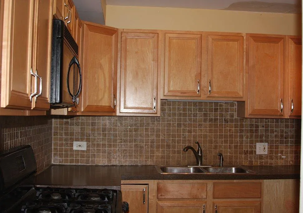 7642 S Exchange - 2 - 1C — Photo 3
