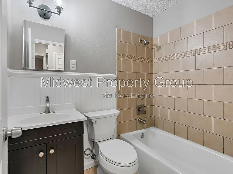 1128 Saratoga Dr — Photo 15