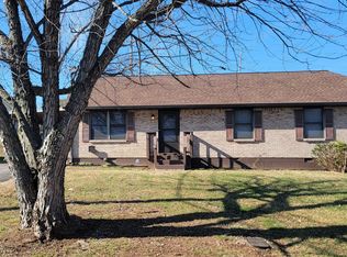 805 8th Ave E, Springfield, TN 37172