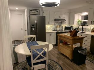 37 Summer Cres, Bridgewater, NS B4V3P4