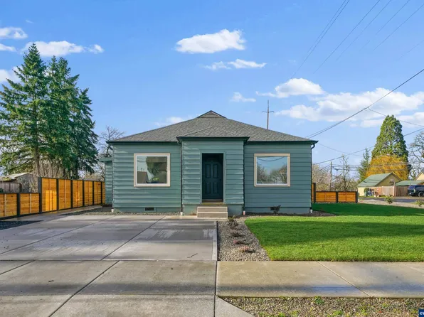 510 S 7th St, Independence, OR 97351