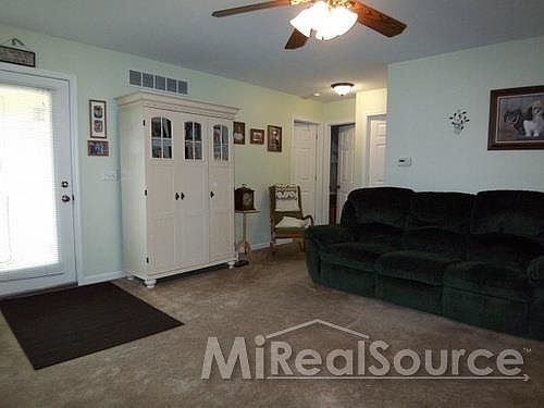 3rd image of 1471 Mallard Cir