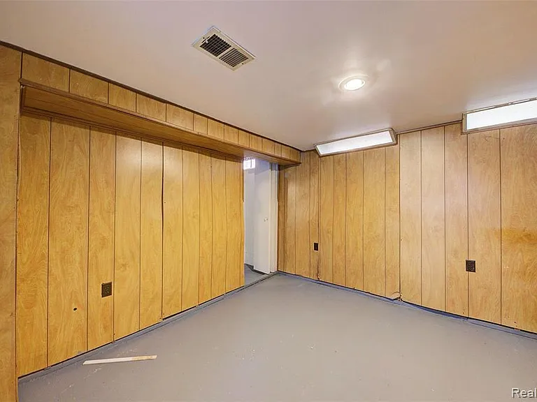 35030 Michelle Dr — Photo 44